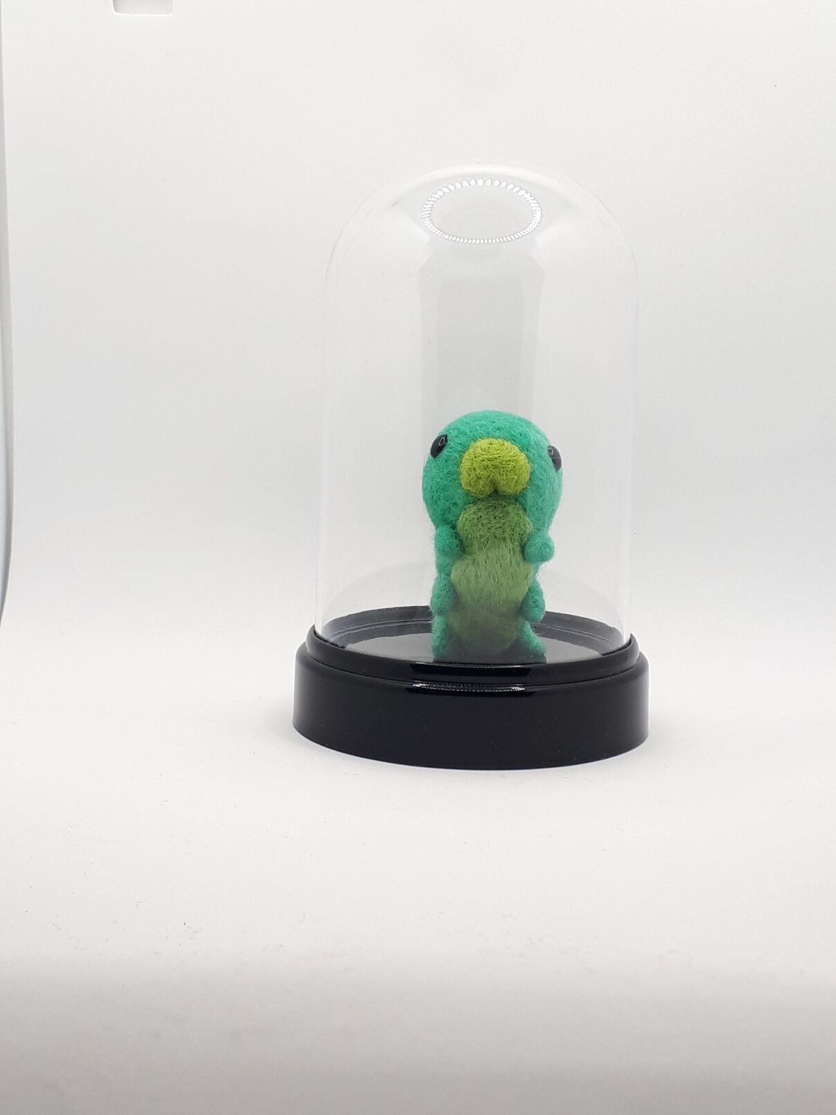 Green Grub in a Dome - Image 8