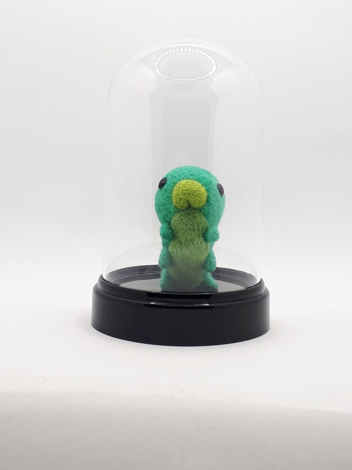 Green Grub in a Dome - Image 10