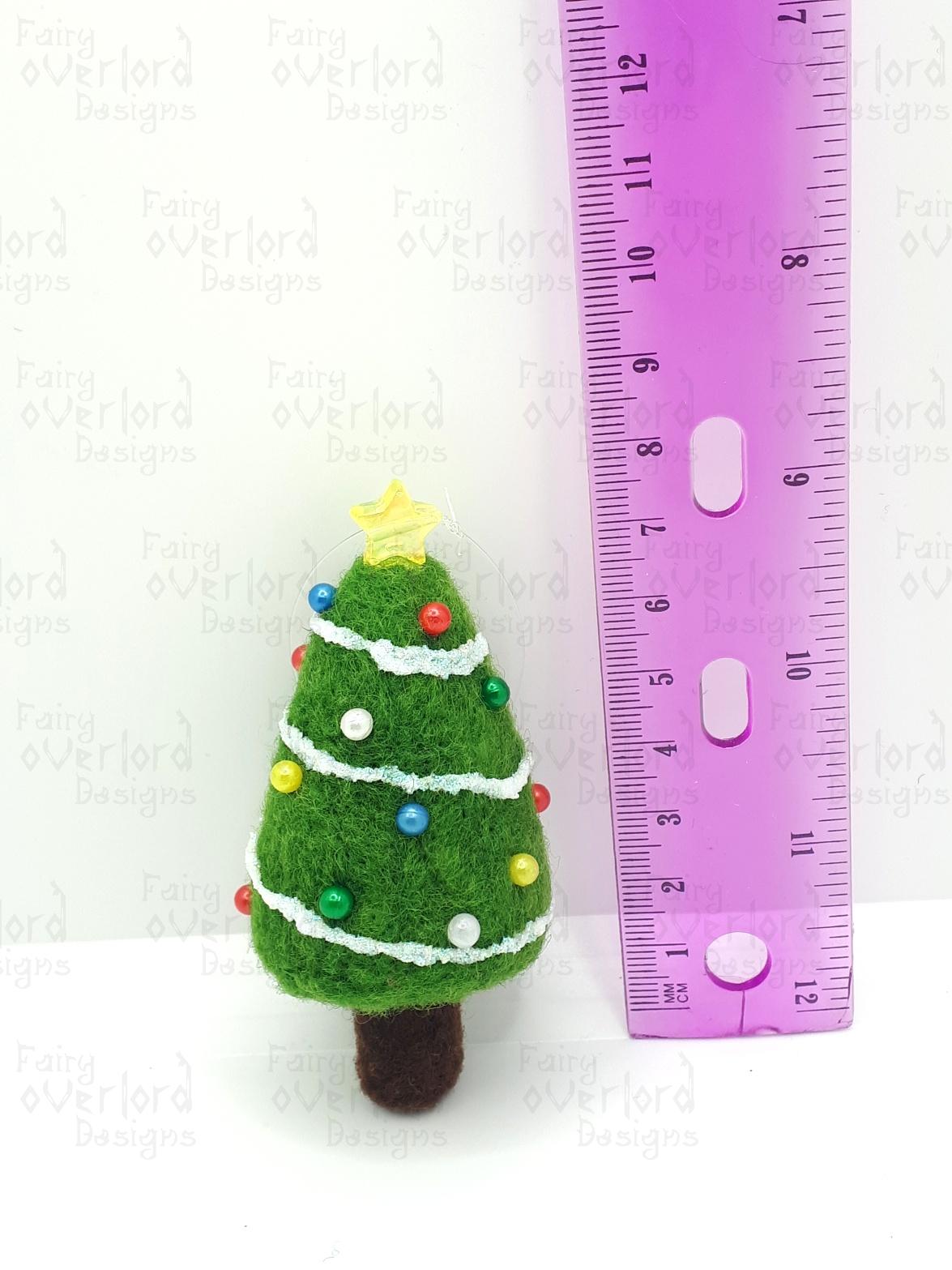 Christmas Tree (Green) Ornament